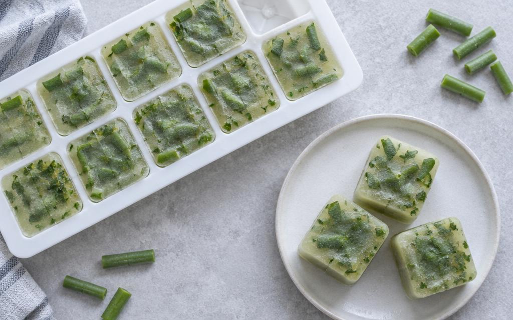 Frozen Green Bean & Broth Dog Cubes, homemade dog recipe