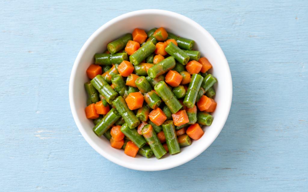 Green Bean & Carrot Dog Topper, homemade dog recipe