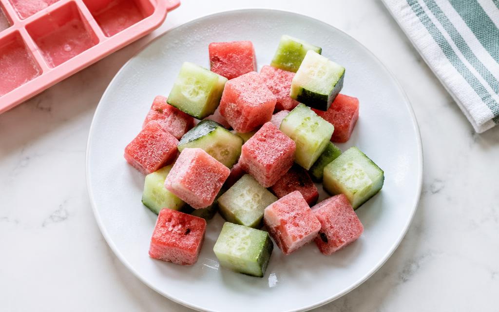 Hydrating Watermelon & Cucumber Dog Cubes, homemade dog recipe